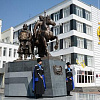 Памятник  казакам-хоперцам работы академика С.Олешни  установлен в Ставрополе