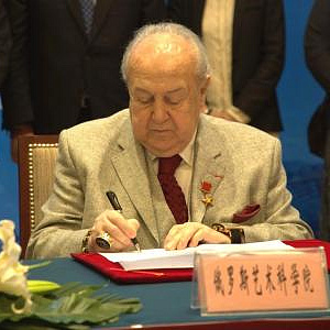 Подписан договор  о строительстве Китайско-Российского центра культурного  обмена
