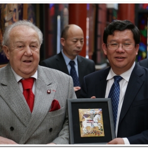 Вручение регалий Почетного члена РАХ Пань Икуйю и визит делегации КНР в МВК РАХ.