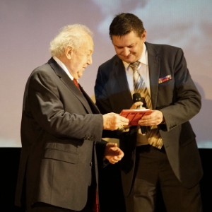 Президент Российской академии художеств З.К.Церетели награжден памятной медалью «Патриот России».