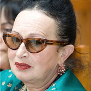 К юбилею почетного члена РАХ Елизаветы Николаевны Агниашвили