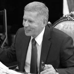 Президент РАХ З.К.Церетели выразил соболезнования в связи с уходом из жизни В.Н.Сунгоркина (1954-2022)