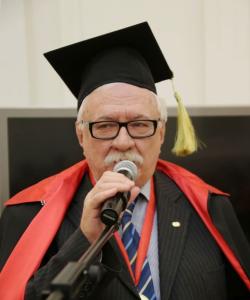 К 80-летию почетного члена РАХ Михаила Михайловича Красилина