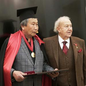 К 75-летию почетного члена РАХ Юрия Ендоновича Мандаганова