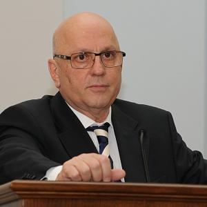 К 75-летию почетного члена РАХ Могели Шалвовича Хубутии