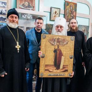 Почетный член РАХ Андрей Ковалев передал в дар Барнаульской епархии редкую икону