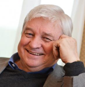 К юбилею почетного члена РАХ Александра Стефановича 