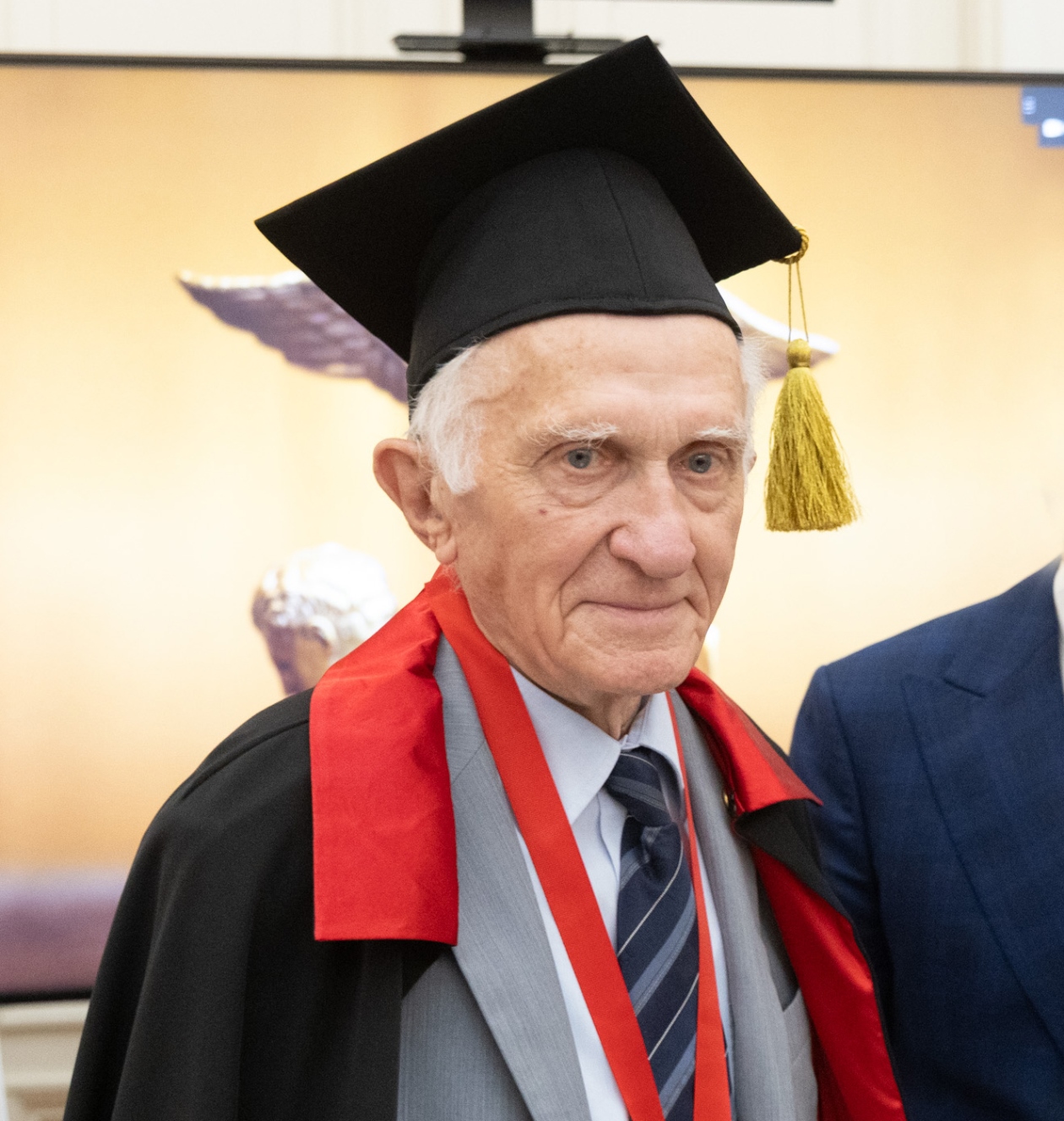 КОТЛЯКОВ Владимир Михайлович