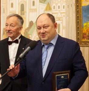К юбилею почетного члена РАХ Сергея Семененко