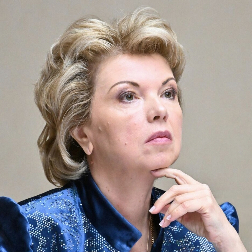ЯМПОЛЬСКАЯ Елена Александровна