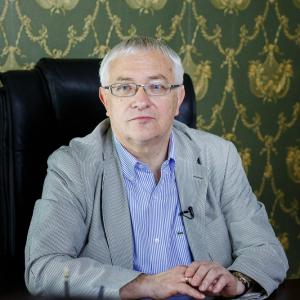 К 75-летию почетного члена РАХ Бориса Николаевича Любимова