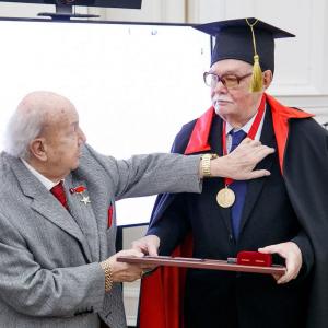 К 85-летию почётного члена РАХ Константина Александровича Щербакова