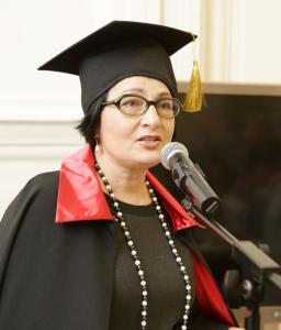 К юбилею почетного члена РАХ Розалии Миргалимовны Нургалеевой