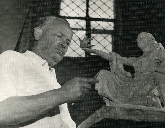 МИКЕНАС Юозас Иокубович (1901-1964)