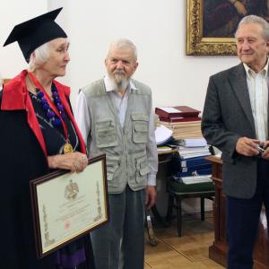 К юбилею почетного члена РАХ Марии Сергеевны Эсмонт