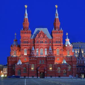 Президент РАХ З.К.Церетели поздравил коллектив Государственного исторического музея со 150-летием со дня основания