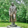 В селе Константиново открыт памятник С.Есенину работы А.А.Бичукова
