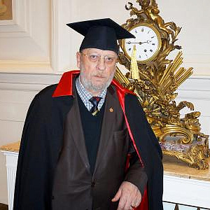К 75-летию Андрея Николаевича Блиока