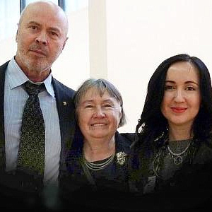 К юбилею почетного члена РАХ Маргариты Петровны Карловой 