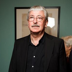 К 65-летию почетного члена РАХ Захара Михайловича Коловского