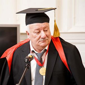 К юбилею почетного члена РАХ Руслана Канокова