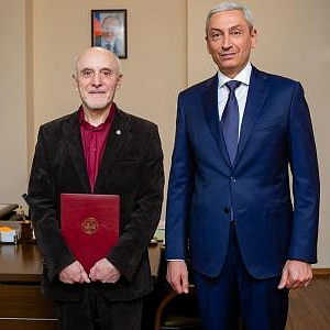 Академику РАХ Харитону Ногаеву присвоено звание Народного художника Северной Осетии