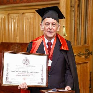 К 75-летию почетного зарубежного члена РАХ Рамона Диаса Перейры