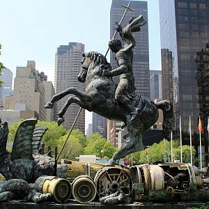 Открытие монумента З.К. Церетели «Добро побеждает зло» перед штаб-квартирой ООН в Нью-Йорке