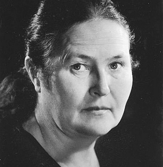 ЯБЛОНСКАЯ Татьяна Ниловна (1917-2005)