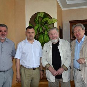 Рабочий визит Первого вице-президента РАХ Виктора Калинина в Барнаул (Алтайский край)