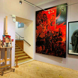 Выставка Александра Быстрова и учеников «Война и мир» в Екатеринбурге
