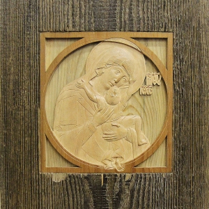 Выставка произведений Николая Чибисова «Резная икона» в библиотеке РАХ