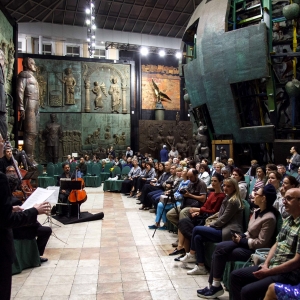 Юбилейный Х Международный хоровой фестиваль духовной музыки «Хрустальная часовня» в рамках акции «Ночь музеев» состоится в МВК РАХ.