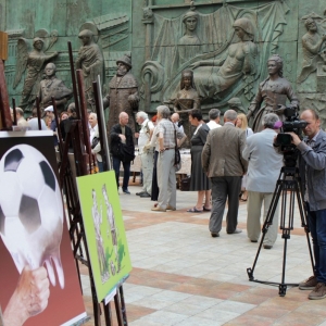Международная выставка «Футбол глазами художников-графиков России, Франции и других стран» в МВК РАХ
