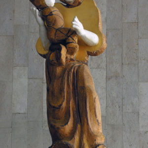 А.Г. Пологова (1923-2008). Иди и след мой сохрани. 1987. Дерево, позолота, роспись. 150x53x50 (без постамента). Собрание и фото ГТГ