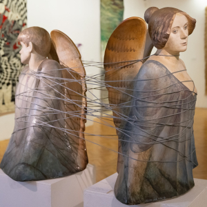 В.А. Малолетков. «Поэт и муза» (С. Есенин, А. Дункан.). 1991. Белая глина, роспись, глазурь. Фото: Виктор Берёзкин, пресс-служба РАХ