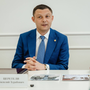 Рабочий визит Президента РАХ В.З. Церетели и академической делегации в Курск. Фото: Правительство Курской обл