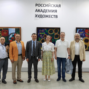 XV фестиваль современного искусства «Традиции и современность» в Гостином дворе. Фото: Виктор Берёзкин, пресс-служба РАХ