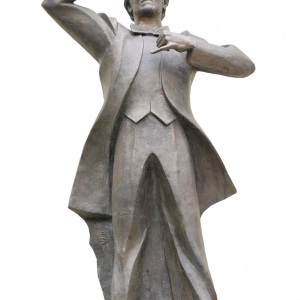 З.К.Церетели. Валерий Гергиев. Бронза.