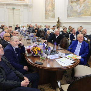 На заседании Президиума РАХ 13 октября 2026 года. Фото: Виктор Берёзкин, пресс-служба РАХ