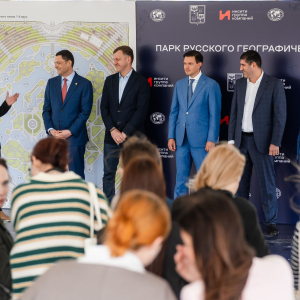 Рабочий визит Президента РАХ В.З.Церетели в Краснодар. Фото: пресс-служба ГК «ИНСИТИ».