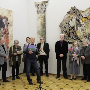 «Простые и вечные НИТИ тонкие и неразрывные» Выставка произведений Натальи Мурадовой.