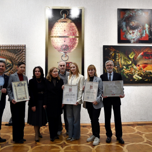 Выставка «Красные ворота / Против течения» в Саранске. Фото: МРМИИ им. С.Д. Эрьзи