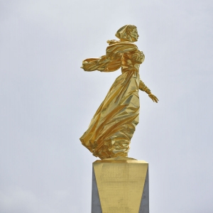22.04.2021. В Севастополе открыт памятник, посвященный окончанию Гражданской войны на юге России, авторства академика РАХ А.Н.Ковальчука