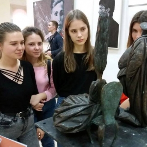 Молодежный межрегиональный выставочный проект «Время ждет» в Саратове.