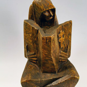 В.В. Треска. Читающий библию. 2015 г. Дерево тонированное. 61х34х46. Фото и собрание музея изобразительных искусств Кузбасса.