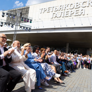 Президент РАХ З.К.Церетели на открытии II Международного детского культурного форума в Москве. Фото: Виктор Берёзкин, пресс-служба РАХ