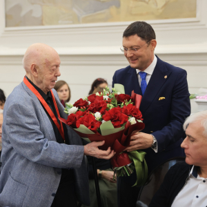 На заседании Президиума РАХ 13 октября 2026 года. Фото: Виктор Берёзкин, пресс-служба РАХ