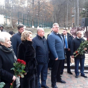 Памятник А.И. Солженицыну созданный З.К.Церетели открыли в Кисловодске.