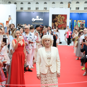 XV фестиваль современного искусства «Традиции и современность» в Гостином дворе. Фото: Виктор Берёзкин, пресс-служба РАХ